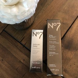 💕 Foundation, Airbush Away w/ bonus Stay Perfect!